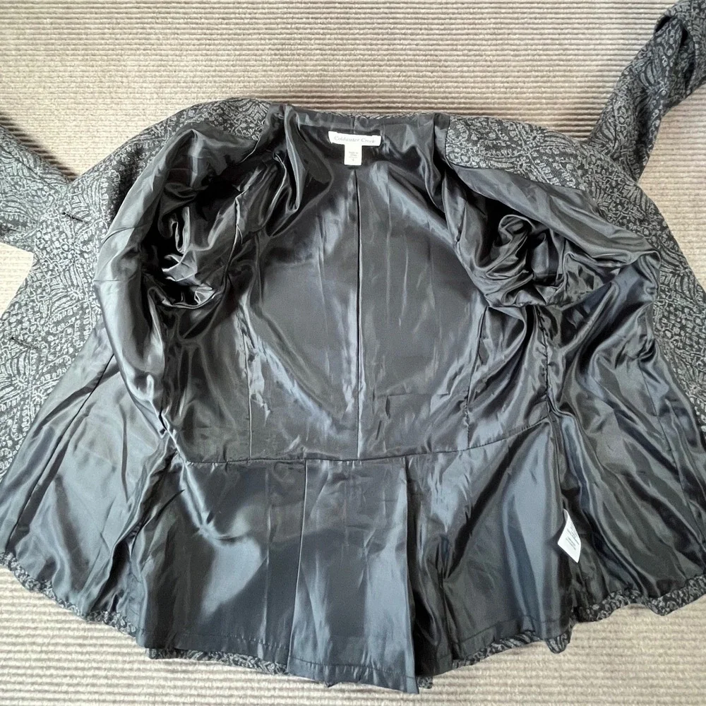 Coldwater Creek Womens Grey Black Damask Wool Blend Blazer Jacket Size 6 Pleated